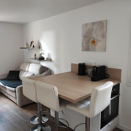 Charmant Appartement 2 Pieces Proche Disneyland Villeneuve-Saint-Denis 외부 사진