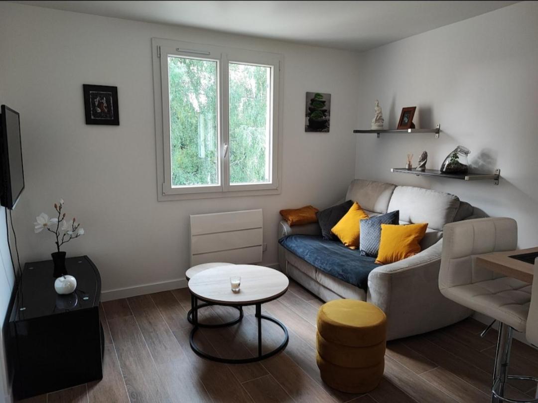 Charmant Appartement 2 Pieces Proche Disneyland Villeneuve-Saint-Denis 외부 사진